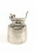 Urne aus Silber-Zinn 'stehende Katze'