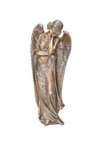 Gedenkstatue Engel – 3D, freistehend, Gewindestifte unten