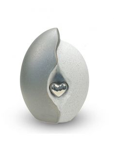 Keramikurne grau-silber mit silbernem Herz