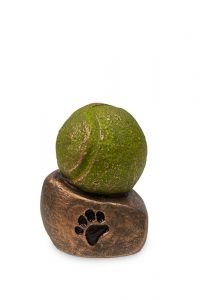 Tierurne aus Keramik 'Tennisball mit Pfotenabdruck'