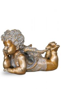 Gedenkstatue Engel liegend – 3D, freistehend, Gewindestifte unten