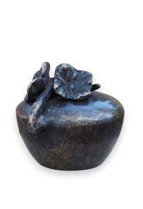 Kleinbronzeurne „Blume“