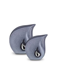 Keramik Kleinurne 'Träne' blau